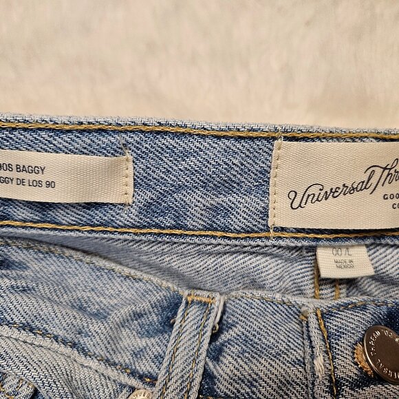 Universal Thread Goods Women's Blue Relaxed Hip and Tight Baggy Jeans Size: 00 - Picture 9 of 14